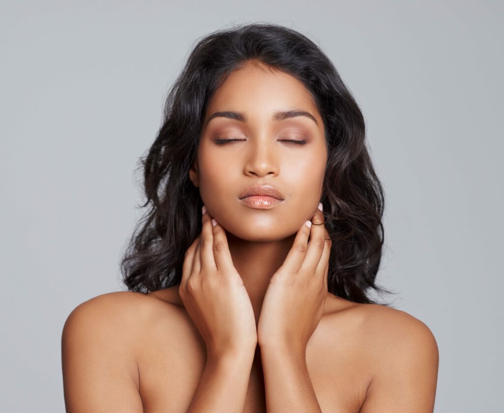 Essentials Our essential facials are great for those on-the-go who are constantly exposed to pollution and grime | Isya Aesthetics in Vasant Vihar, Delhi