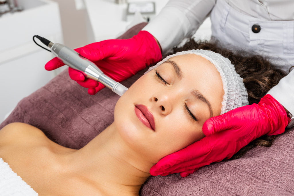 Microneedling treatment | Isya Aesthetics | Vasant Vihar, New Delhi